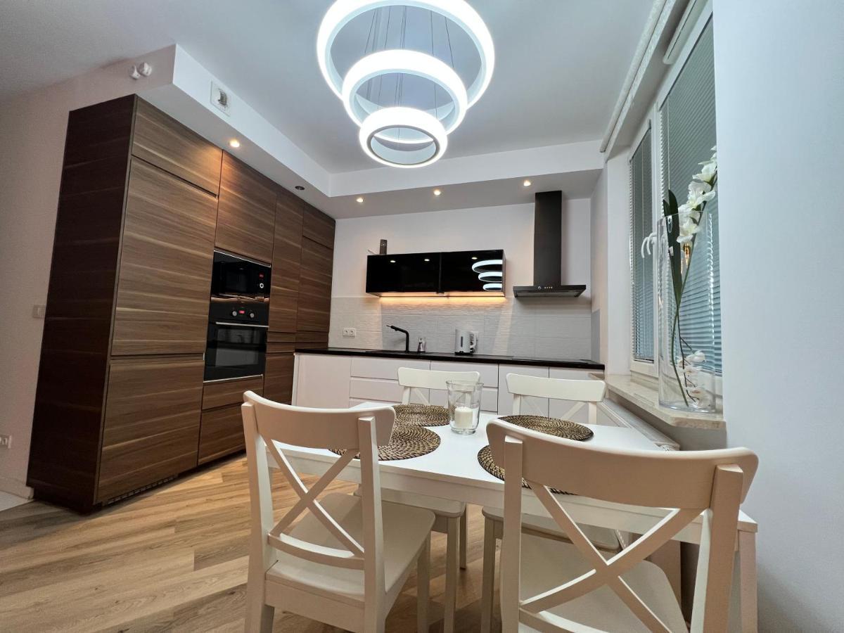 Big Apartment 6 People, 3 Rooms, Airport/Mokotow Varsóvia Exterior foto