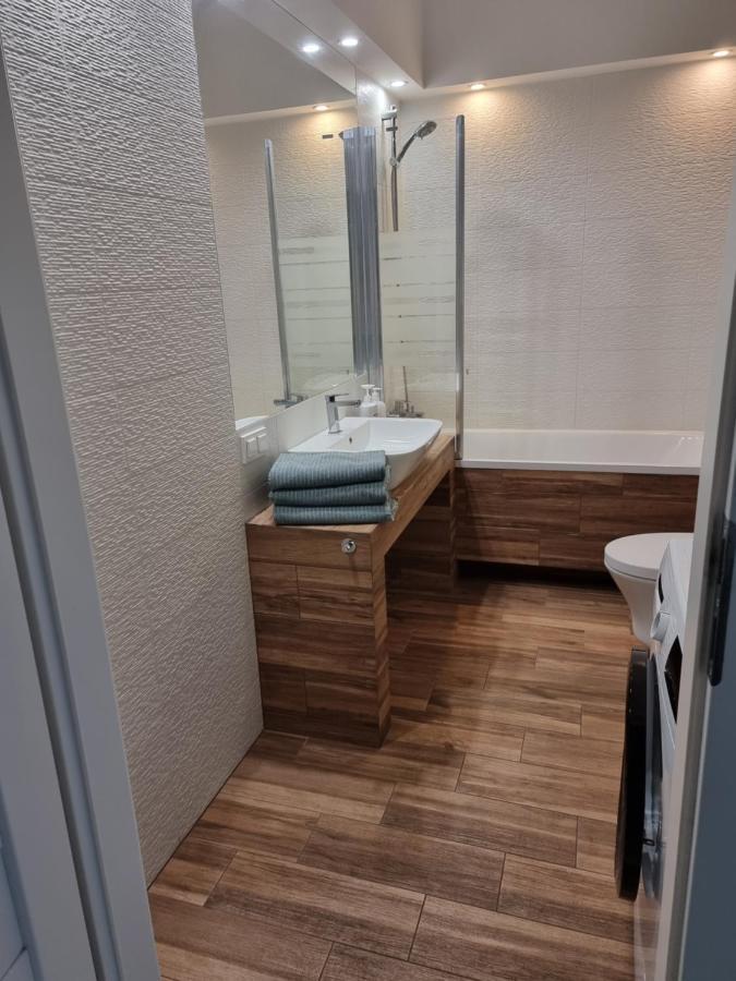 Big Apartment 6 People, 3 Rooms, Airport/Mokotow Varsóvia Exterior foto